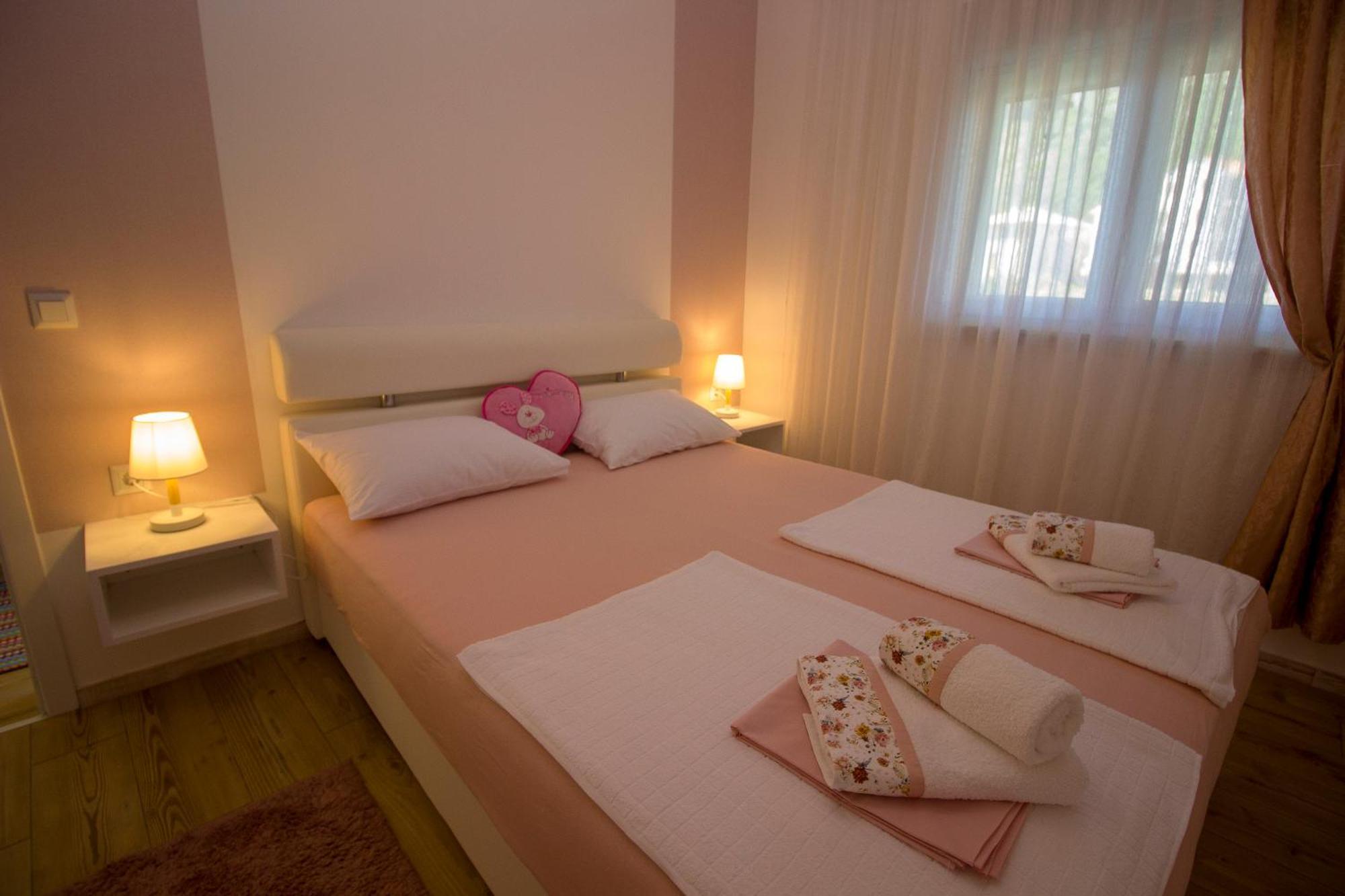 Apartman Flumen Mostar Exteriör bild
